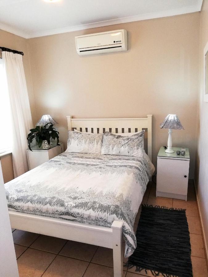 Mahogany Villa Guesthouse - Solar Ballito Room photo